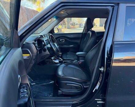 Черный Киа Soul, объемом двигателя 1.6 л и пробегом 65 тыс. км за 6000 $, фото 8 на Automoto.ua