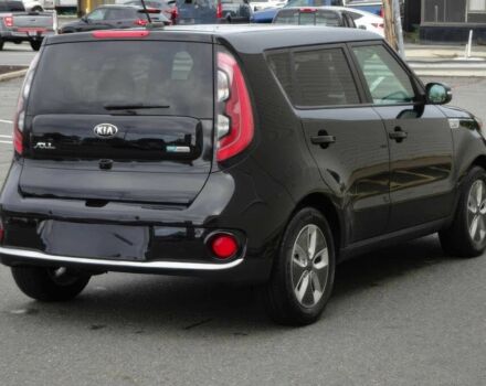 Черный Киа Soul, объемом двигателя 0 л и пробегом 54 тыс. км за 7600 $, фото 4 на Automoto.ua