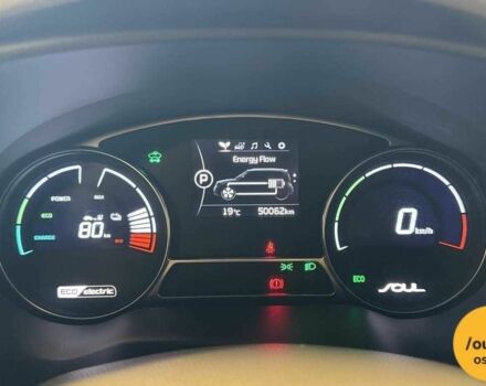 Чорний Кіа Soul, об'ємом двигуна 0 л та пробігом 50 тис. км за 11700 $, фото 7 на Automoto.ua