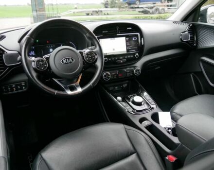 Чорний Кіа Soul, об'ємом двигуна 0 л та пробігом 74 тис. км за 17467 $, фото 8 на Automoto.ua