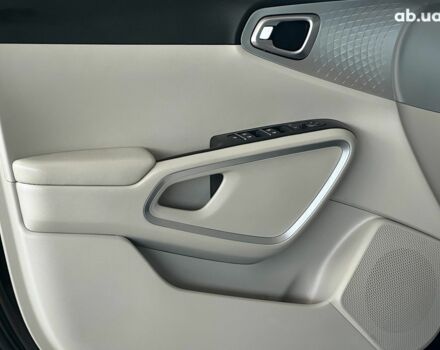 Черный Киа Soul, объемом двигателя 2 л и пробегом 50 тыс. км за 15990 $, фото 10 на Automoto.ua