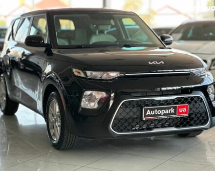 Черный Киа Soul, объемом двигателя 2 л и пробегом 50 тыс. км за 15990 $, фото 2 на Automoto.ua