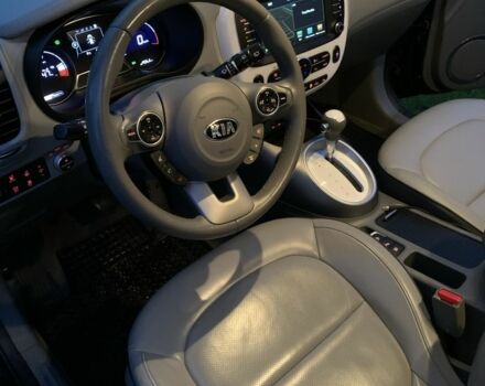 Чорний Кіа Soul, об'ємом двигуна 0 л та пробігом 44 тис. км за 8200 $, фото 13 на Automoto.ua