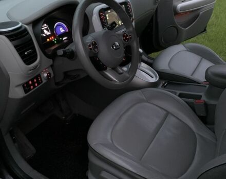 Чорний Кіа Soul, об'ємом двигуна 0 л та пробігом 44 тис. км за 8200 $, фото 12 на Automoto.ua