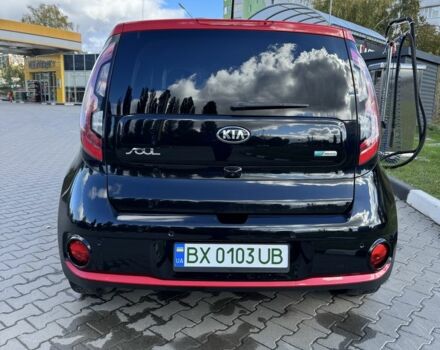 Чорний Кіа Soul, об'ємом двигуна 0 л та пробігом 111 тис. км за 7500 $, фото 3 на Automoto.ua