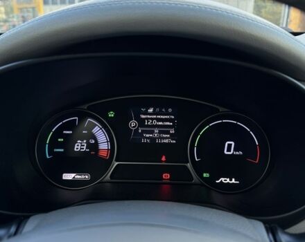 Чорний Кіа Soul, об'ємом двигуна 0 л та пробігом 111 тис. км за 7500 $, фото 9 на Automoto.ua