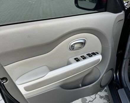 Чорний Кіа Soul, об'ємом двигуна 0 л та пробігом 111 тис. км за 7500 $, фото 16 на Automoto.ua