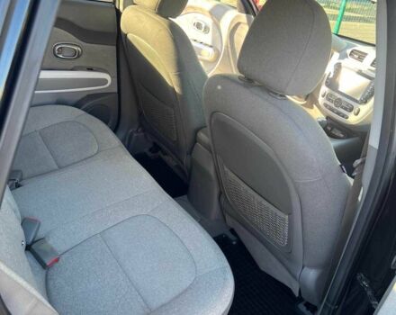 Чорний Кіа Soul, об'ємом двигуна 0 л та пробігом 121 тис. км за 7500 $, фото 8 на Automoto.ua