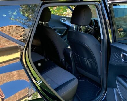 Чорний Кіа Soul, об'ємом двигуна 0 л та пробігом 79 тис. км за 18899 $, фото 21 на Automoto.ua