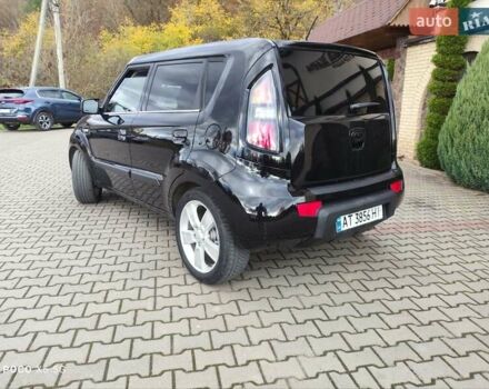 Черный Киа Soul, объемом двигателя 1.58 л и пробегом 209 тыс. км за 7000 $, фото 7 на Automoto.ua