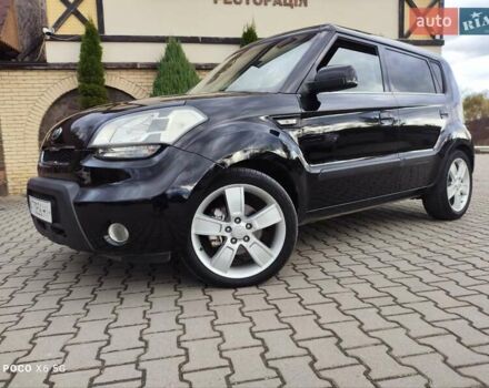 Черный Киа Soul, объемом двигателя 1.58 л и пробегом 209 тыс. км за 7000 $, фото 10 на Automoto.ua