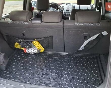 Черный Киа Soul, объемом двигателя 1.6 л и пробегом 190 тыс. км за 6600 $, фото 5 на Automoto.ua