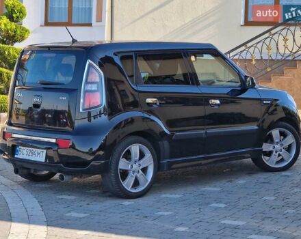 Чорний Кіа Soul, об'ємом двигуна 1.6 л та пробігом 250 тис. км за 6999 $, фото 36 на Automoto.ua