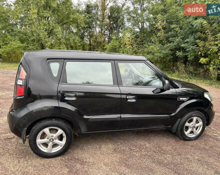 Чорний Кіа Soul, об'ємом двигуна 1.6 л та пробігом 243 тис. км за 5199 $, фото 8 на Automoto.ua