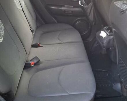 Черный Киа Soul, объемом двигателя 1.6 л и пробегом 190 тыс. км за 6600 $, фото 6 на Automoto.ua