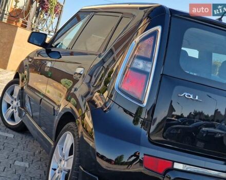 Чорний Кіа Soul, об'ємом двигуна 1.6 л та пробігом 250 тис. км за 6999 $, фото 26 на Automoto.ua