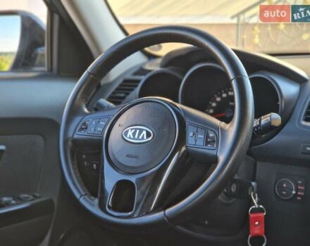 Чорний Кіа Soul, об'ємом двигуна 1.6 л та пробігом 250 тис. км за 6999 $, фото 58 на Automoto.ua