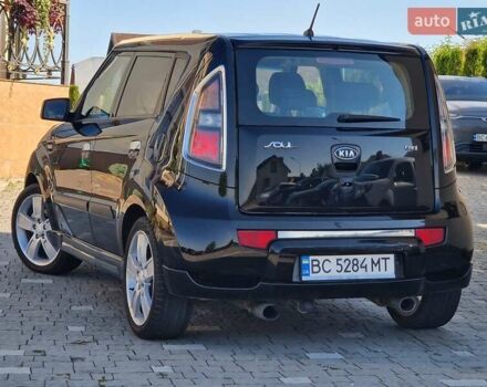 Чорний Кіа Soul, об'ємом двигуна 1.6 л та пробігом 250 тис. км за 6999 $, фото 21 на Automoto.ua