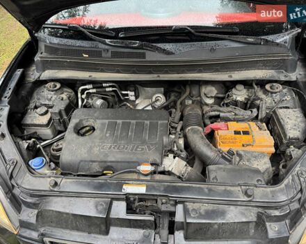 Черный Киа Soul, объемом двигателя 1.6 л и пробегом 290 тыс. км за 8100 $, фото 11 на Automoto.ua