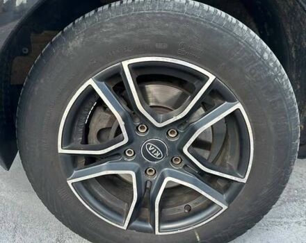 Черный Киа Soul, объемом двигателя 1.59 л и пробегом 214 тыс. км за 5500 $, фото 13 на Automoto.ua