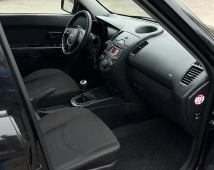 Черный Киа Soul, объемом двигателя 1.6 л и пробегом 243 тыс. км за 5150 $, фото 8 на Automoto.ua