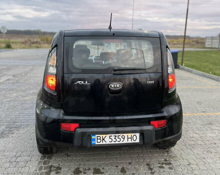 Чорний Кіа Soul, об'ємом двигуна 1.6 л та пробігом 300 тис. км за 5700 $, фото 5 на Automoto.ua