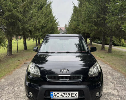 Черный Киа Soul, объемом двигателя 1.6 л и пробегом 290 тыс. км за 8100 $, фото 3 на Automoto.ua