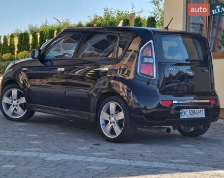 Чорний Кіа Soul, об'ємом двигуна 1.6 л та пробігом 250 тис. км за 6999 $, фото 23 на Automoto.ua