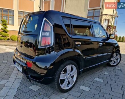 Чорний Кіа Soul, об'ємом двигуна 1.6 л та пробігом 250 тис. км за 6999 $, фото 44 на Automoto.ua