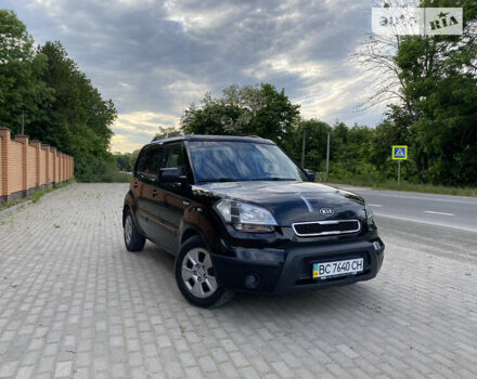 Черный Киа Soul, объемом двигателя 1.6 л и пробегом 185 тыс. км за 5655 $, фото 1 на Automoto.ua