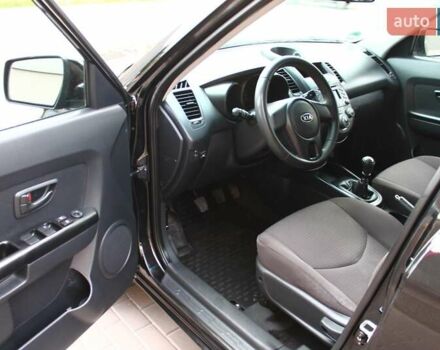 Чорний Кіа Soul, об'ємом двигуна 1.59 л та пробігом 216 тис. км за 6300 $, фото 36 на Automoto.ua