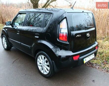 Черный Киа Soul, объемом двигателя 1.59 л и пробегом 217 тыс. км за 6444 $, фото 28 на Automoto.ua