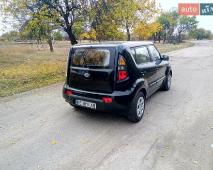 Черный Киа Soul, объемом двигателя 1.59 л и пробегом 168 тыс. км за 6000 $, фото 5 на Automoto.ua