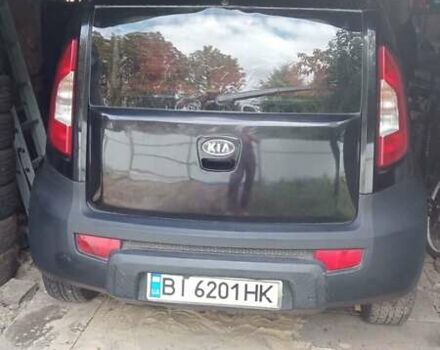 Черный Киа Soul, объемом двигателя 1.98 л и пробегом 168 тыс. км за 7200 $, фото 5 на Automoto.ua