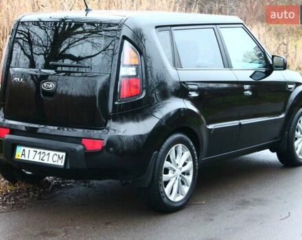 Черный Киа Soul, объемом двигателя 1.59 л и пробегом 217 тыс. км за 6444 $, фото 25 на Automoto.ua
