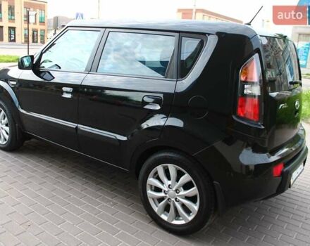 Чорний Кіа Soul, об'ємом двигуна 1.59 л та пробігом 216 тис. км за 6300 $, фото 25 на Automoto.ua