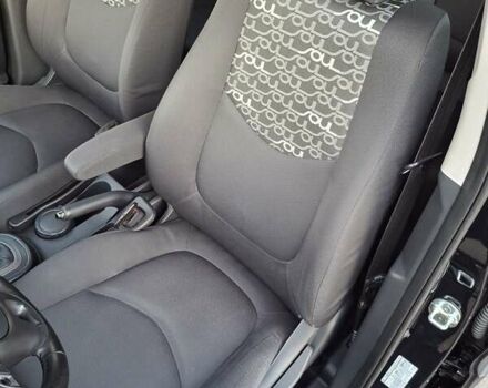 Чорний Кіа Soul, об'ємом двигуна 1.59 л та пробігом 118 тис. км за 8500 $, фото 22 на Automoto.ua