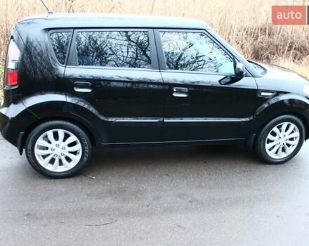 Черный Киа Soul, объемом двигателя 1.59 л и пробегом 217 тыс. км за 6444 $, фото 22 на Automoto.ua