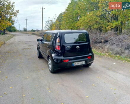 Черный Киа Soul, объемом двигателя 1.59 л и пробегом 168 тыс. км за 6000 $, фото 3 на Automoto.ua