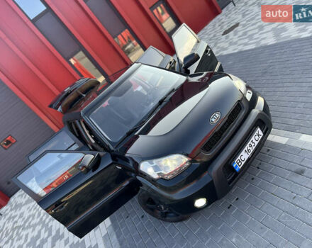 Черный Киа Soul, объемом двигателя 1.59 л и пробегом 213 тыс. км за 7500 $, фото 17 на Automoto.ua