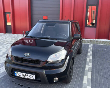 Черный Киа Soul, объемом двигателя 1.59 л и пробегом 213 тыс. км за 7500 $, фото 9 на Automoto.ua