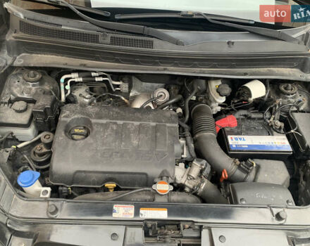 Черный Киа Soul, объемом двигателя 1.6 л и пробегом 255 тыс. км за 9200 $, фото 16 на Automoto.ua