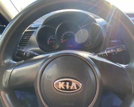 Черный Киа Soul, объемом двигателя 1.6 л и пробегом 215 тыс. км за 5950 $, фото 10 на Automoto.ua