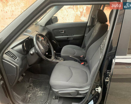 Черный Киа Soul, объемом двигателя 1.6 л и пробегом 255 тыс. км за 9200 $, фото 12 на Automoto.ua