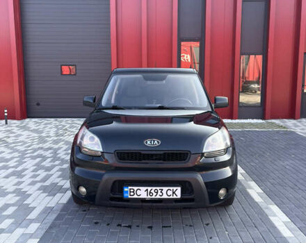 Черный Киа Soul, объемом двигателя 1.59 л и пробегом 213 тыс. км за 7500 $, фото 3 на Automoto.ua