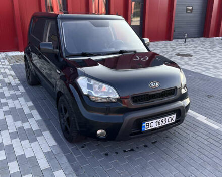 Черный Киа Soul, объемом двигателя 1.59 л и пробегом 213 тыс. км за 7500 $, фото 4 на Automoto.ua