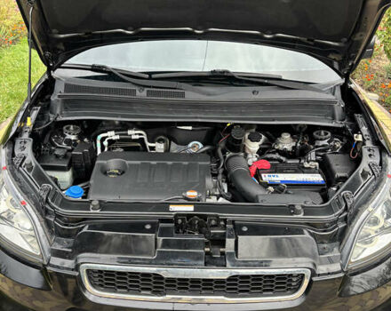 Кіа Soul 2011 у Ярмолинці на Automoto.ua Чорний Кіа Soul, об'ємом двигуна 1.58 л та пробігом 114 тис. км за 8000 $, фото 9 на Automoto.ua