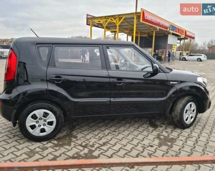 Чорний Кіа Soul, об'ємом двигуна 1.6 л та пробігом 128 тис. км за 8750 $, фото 6 на Automoto.ua