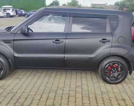 Чорний Кіа Soul, об'ємом двигуна 1.6 л та пробігом 185 тис. км за 6000 $, фото 2 на Automoto.ua
