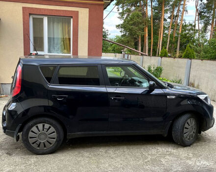 Черный Киа Soul, объемом двигателя 1.6 л и пробегом 125 тыс. км за 7300 $, фото 2 на Automoto.ua